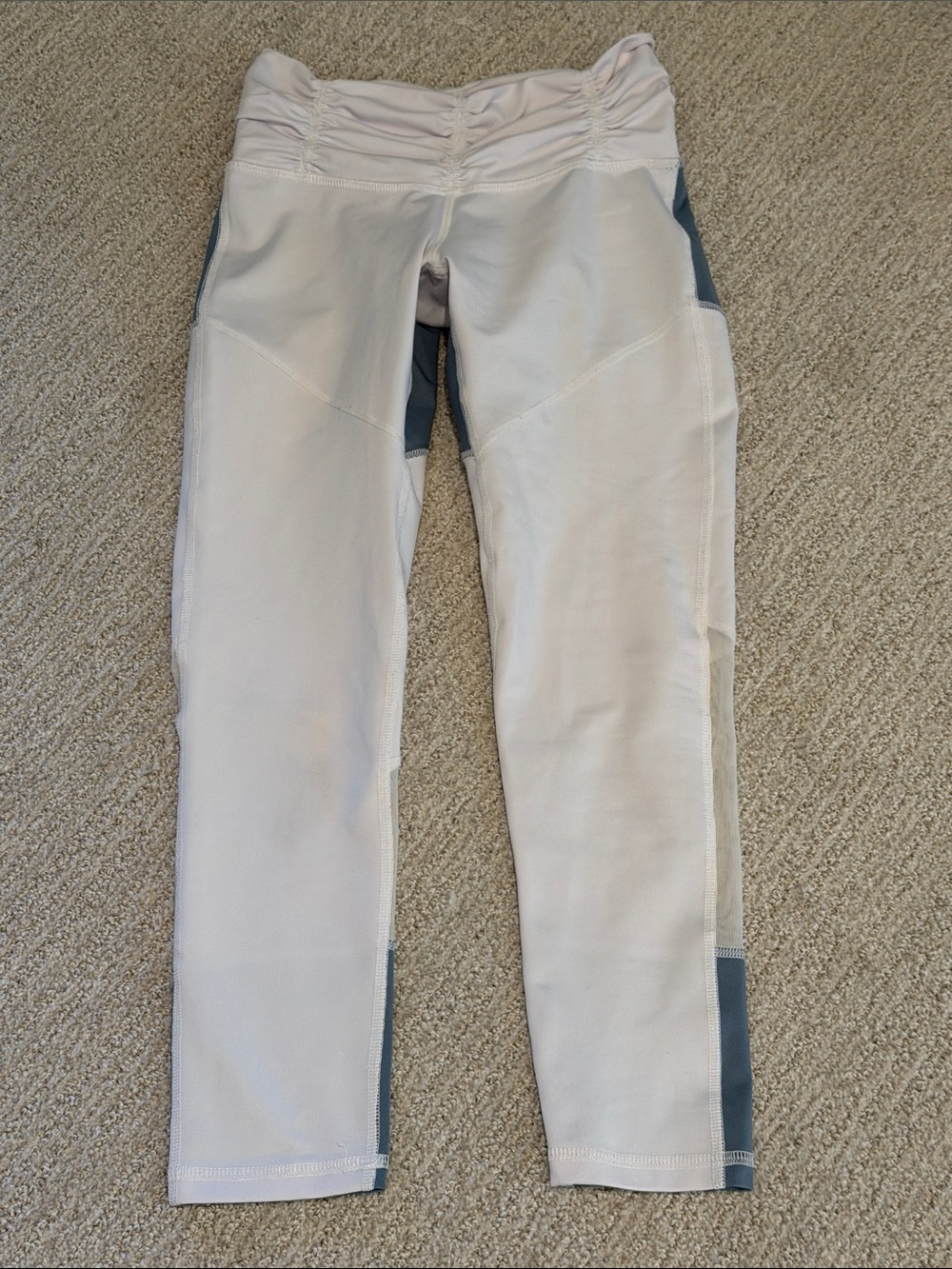 Chill by Will leggings NWOT size 0 white ruched waist